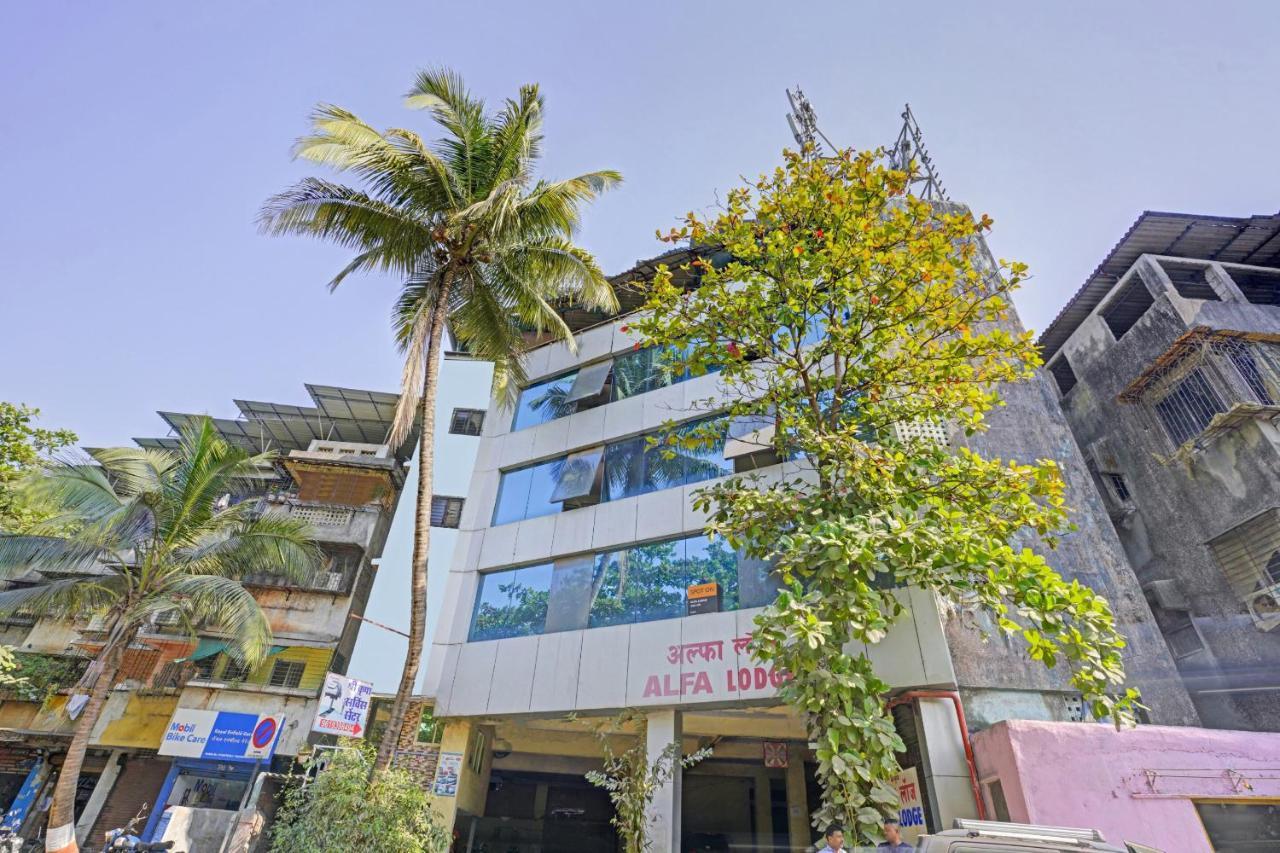 Spot On 81122 Alfa Lodge Mumbai Bagian luar foto